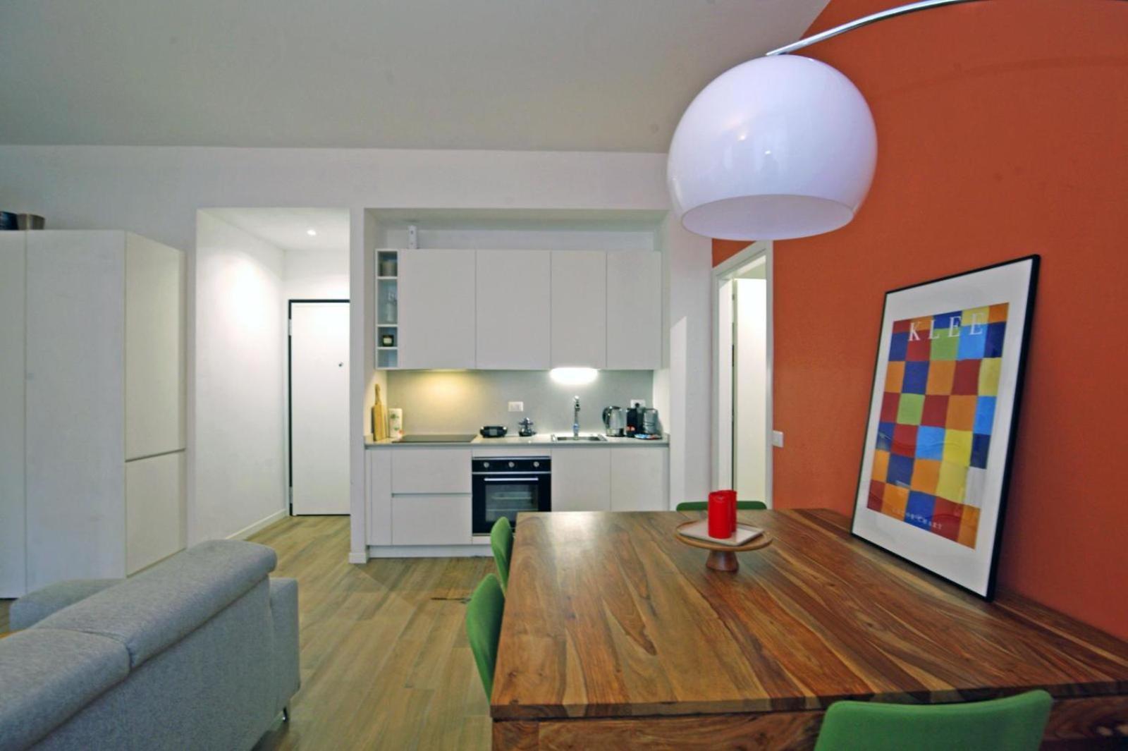 Appartamento "Movie Heaven" Metro-Centric & Luxury Hub Milano Esterno foto