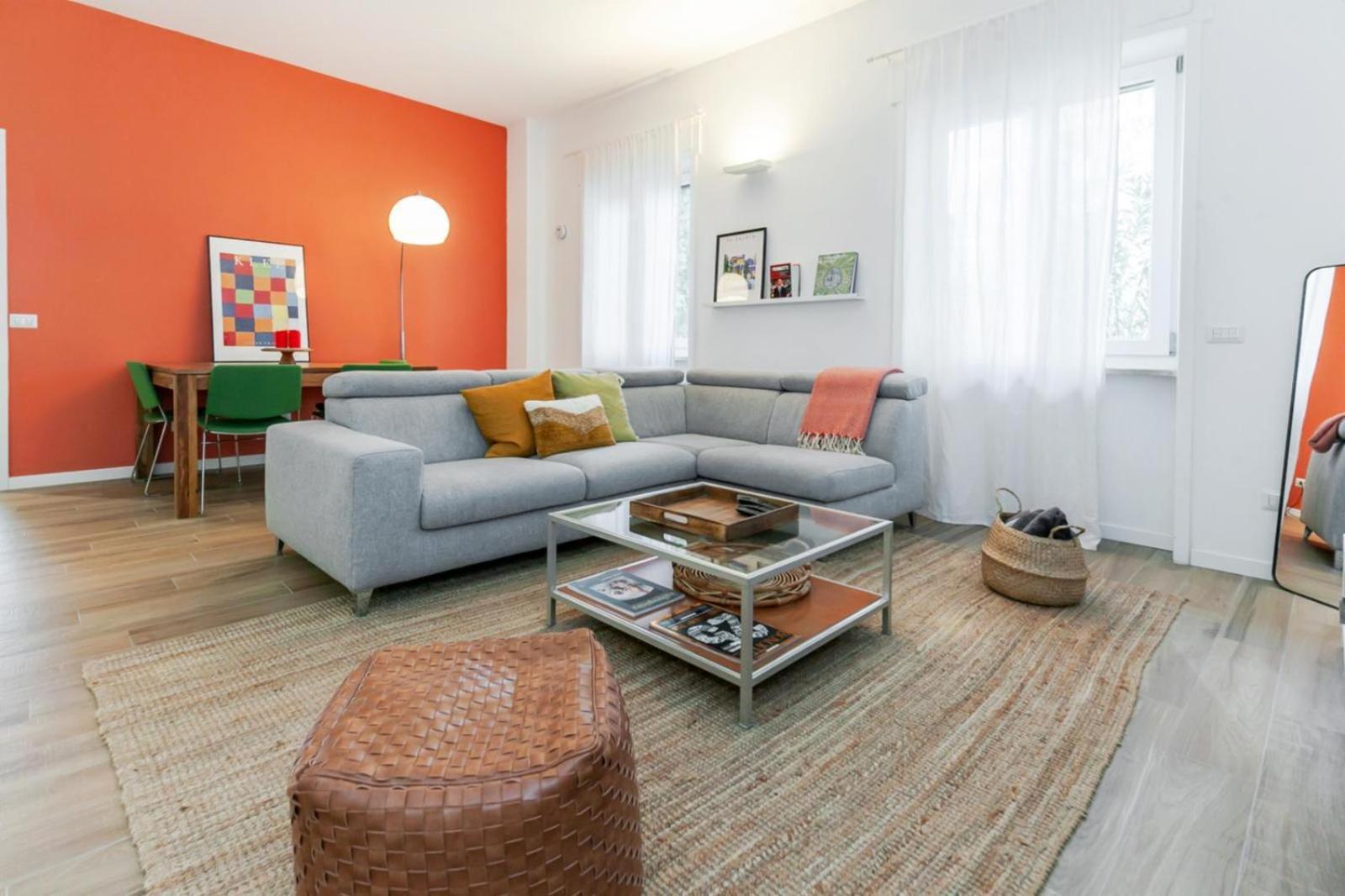 Appartamento "Movie Heaven" Metro-Centric & Luxury Hub Milano Esterno foto